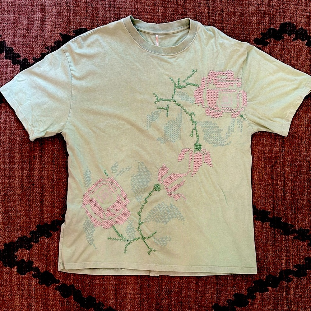 Free people, mint green, embroidered tee with flowers